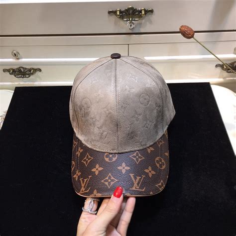 cặp lv|louis vuitton hats men's.